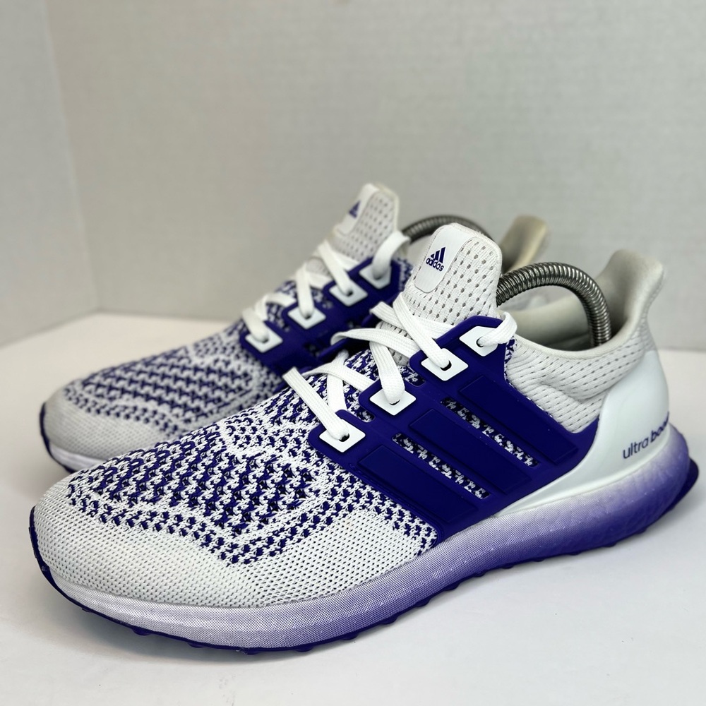 ADIDAS UltraBoost 1.0 Running Shoes Cloud/Energy Ink Womens IH7313 Sz 8.5 LKNW!